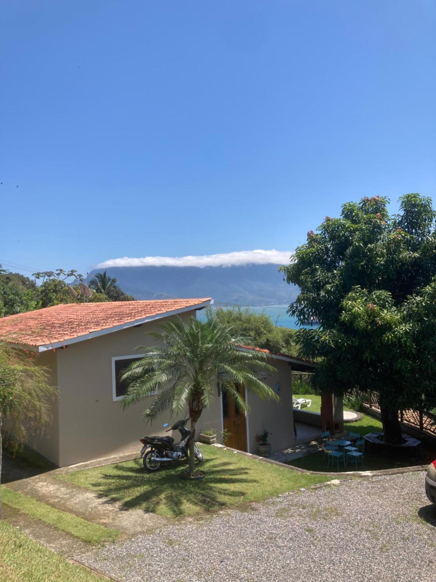 Casas No Centro Historico Villa Ilhabela Exterior photo